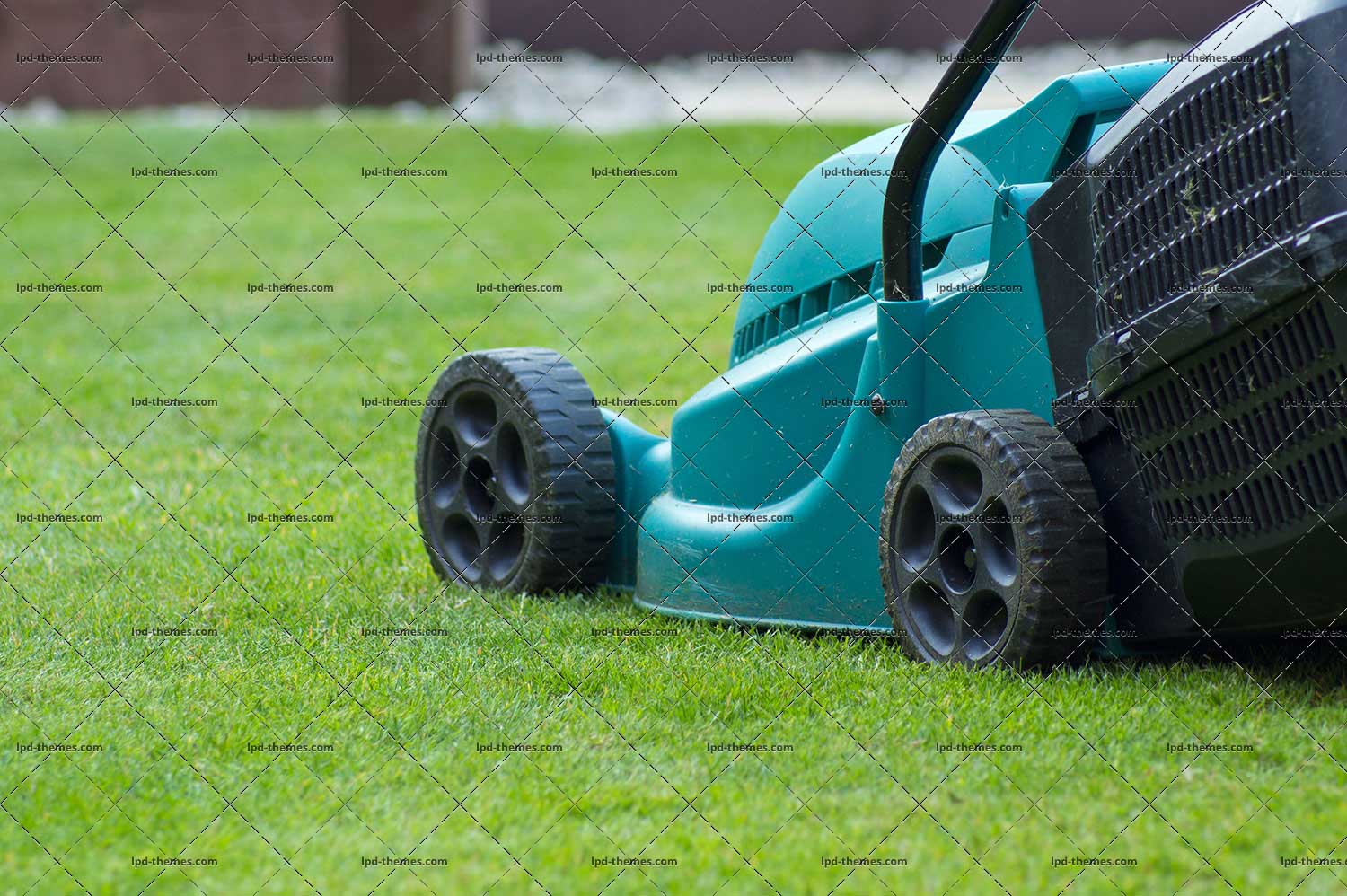 electric-mower-polyhardware